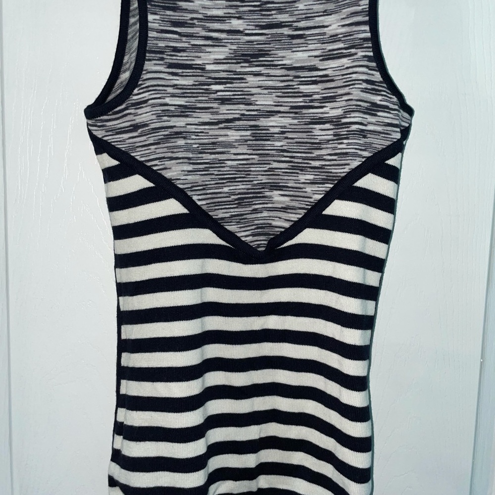 Sweater Dress - Picture 3 of 4